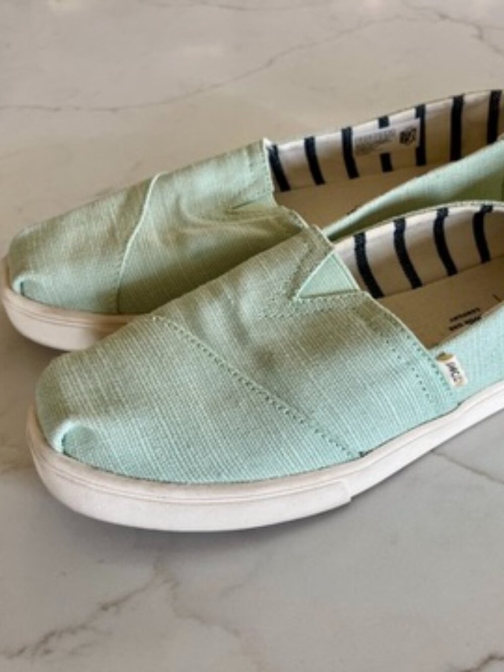 Toms Mint Green Canvas Slip-On with Striped Lining Women’s 7.5